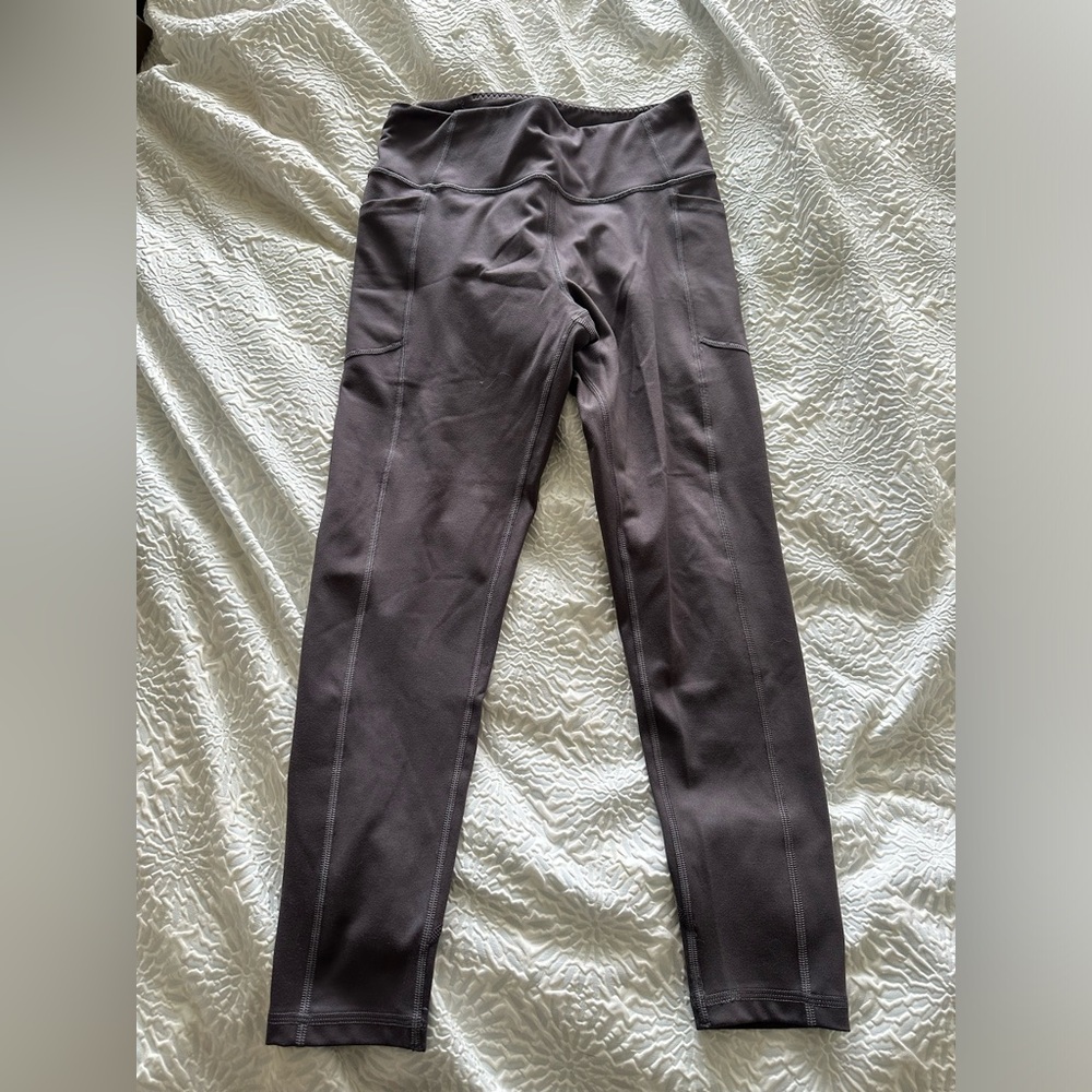 Victoria’s Secrets leggings